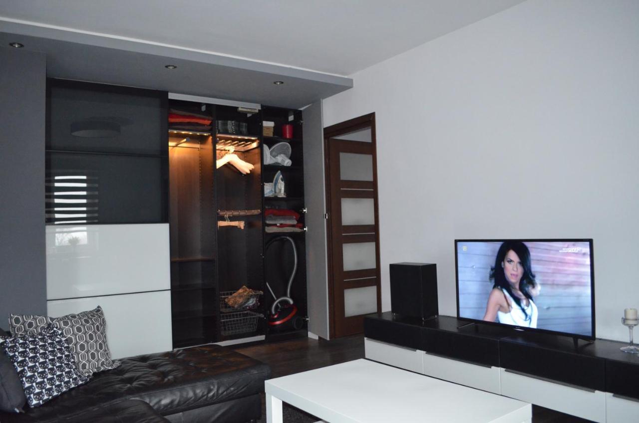 Apartment City Center - Free Parking - Easy Check-In Chorzów Exteriör bild